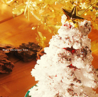 MAGIC CHRISTMAS TREE ホワイト.png